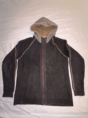 Men's Zip-Up Hooded Knit Sweater in Dark Brown with Tan Trim
